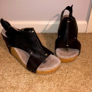 Black Antelope Wedges